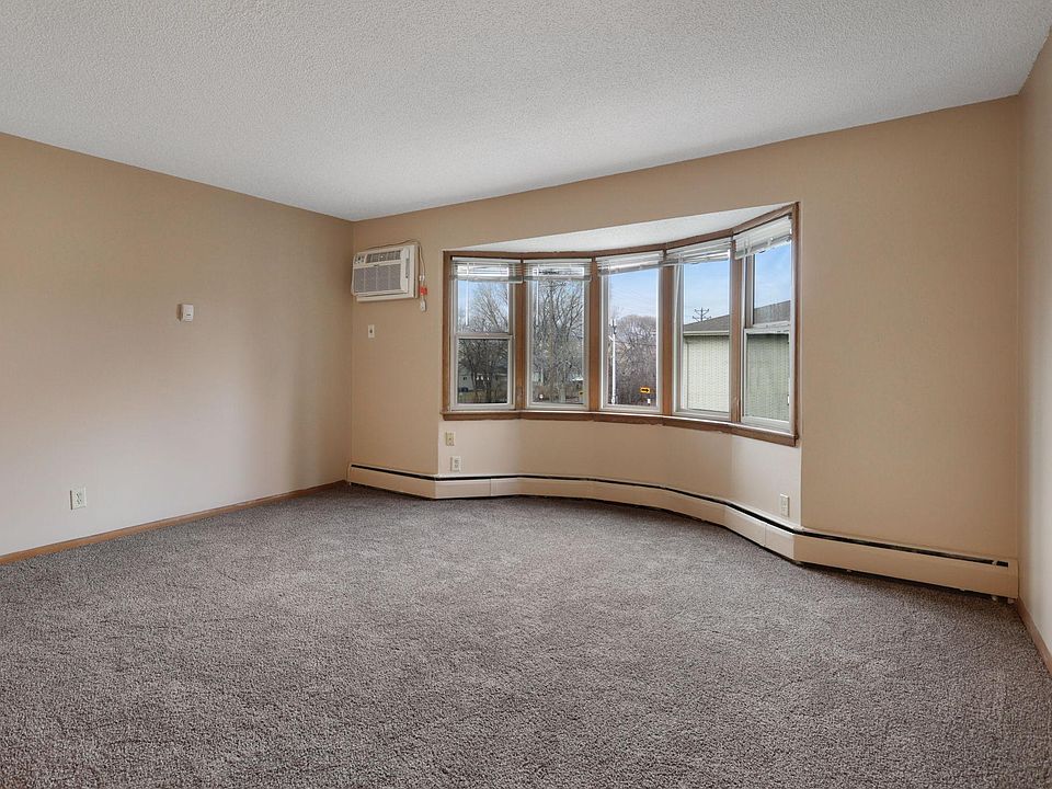 Living room with bay window