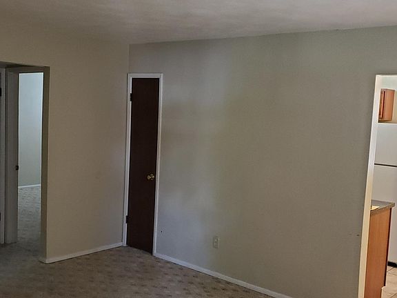 5th image of 67XX Highland House Dr #B