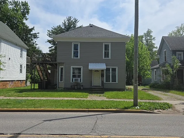 647 W Lexington Ave #C — Photo 12