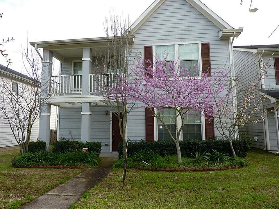 1st image of 11804 Chanteloup Dr