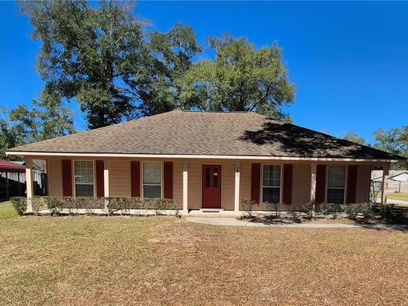 705 Whidden Drive, Satsuma, AL 36572