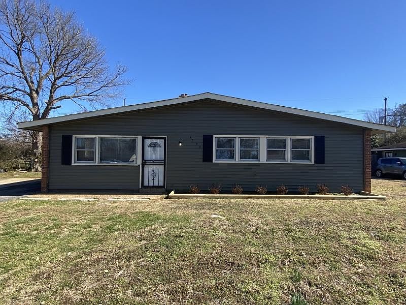 1st image of 4588 Windward Dr