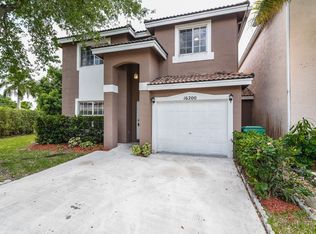 16200 SW 100th Ter, Miami, FL 33196