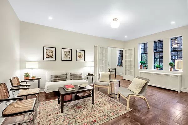 1st image of 116 Pinehurst Ave APT G23