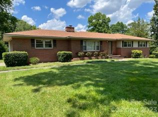 464 Kimmswick Rd, Charlotte, NC 28214