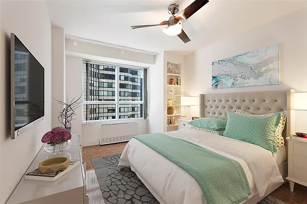 Rented by Engel & Völkers New York City | media 15