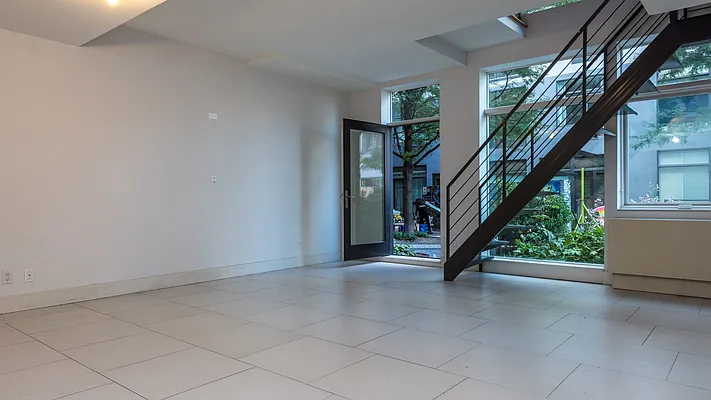 Rented by Garden Management | media 108