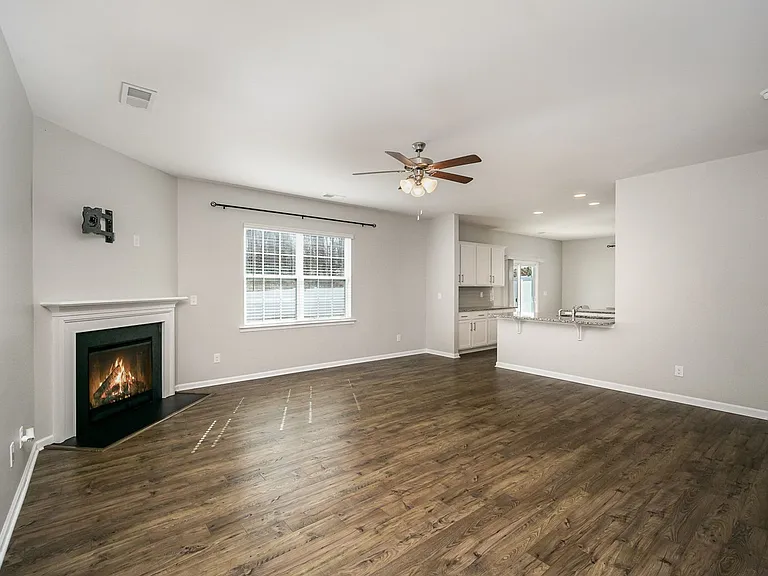 176 Cherry Birch St — Photo 10