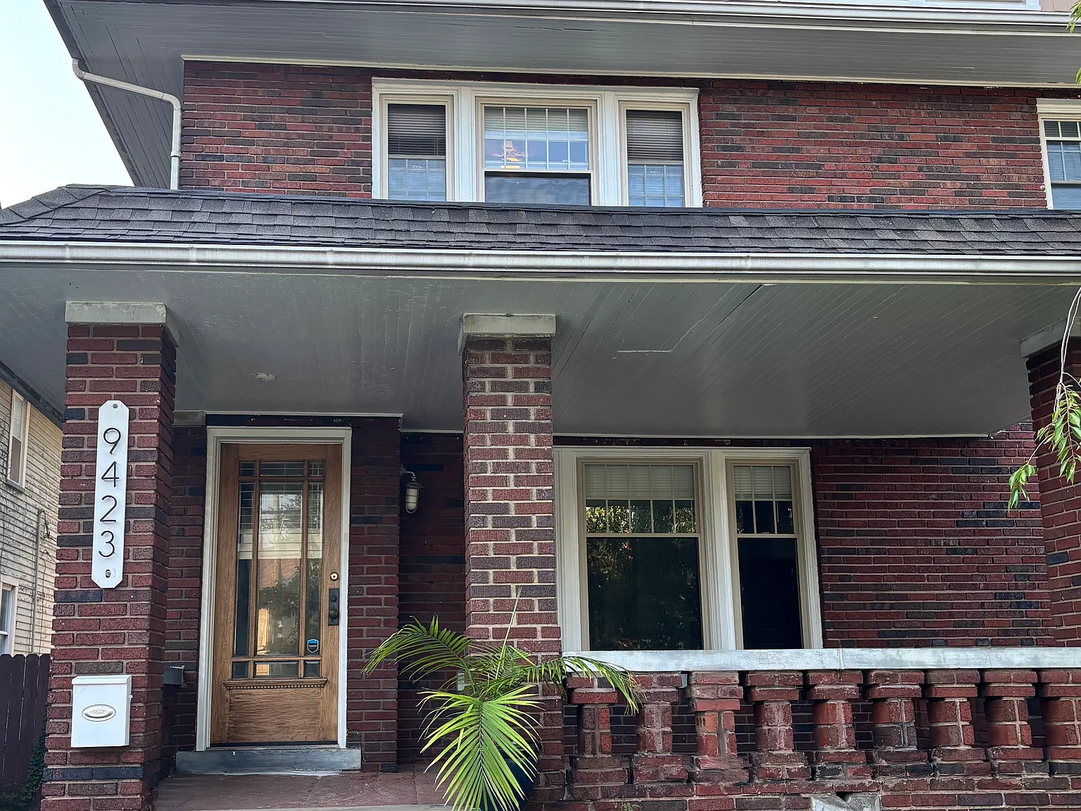 9423 Clifton Blvd — Photo 2