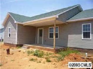 942 Eastern Ridge Dr, Newton, NC 28658