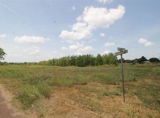 Lots 6 10 Washington St, Hempstead, TX 77445