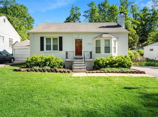 9705 Greenwood Ter, Saint Louis, MO