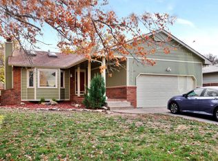 11305 W Rolling Hills Dr, Wichita, KS 67212