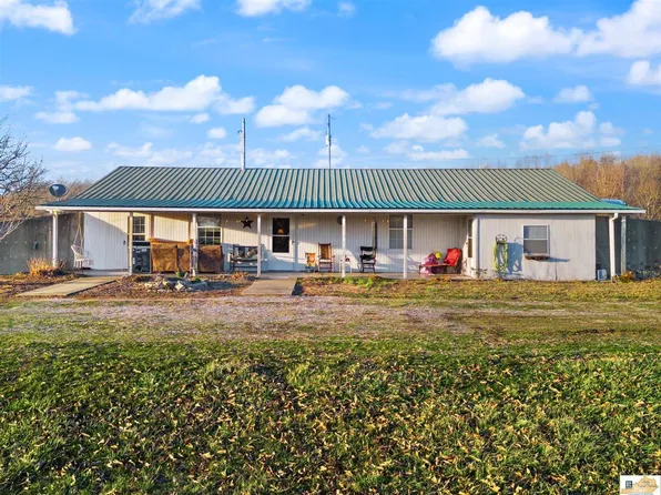 497 Powder Mill Rd, Magnolia, KY 42757