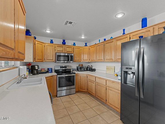 5th image of 250 COTTONWOOD Lane