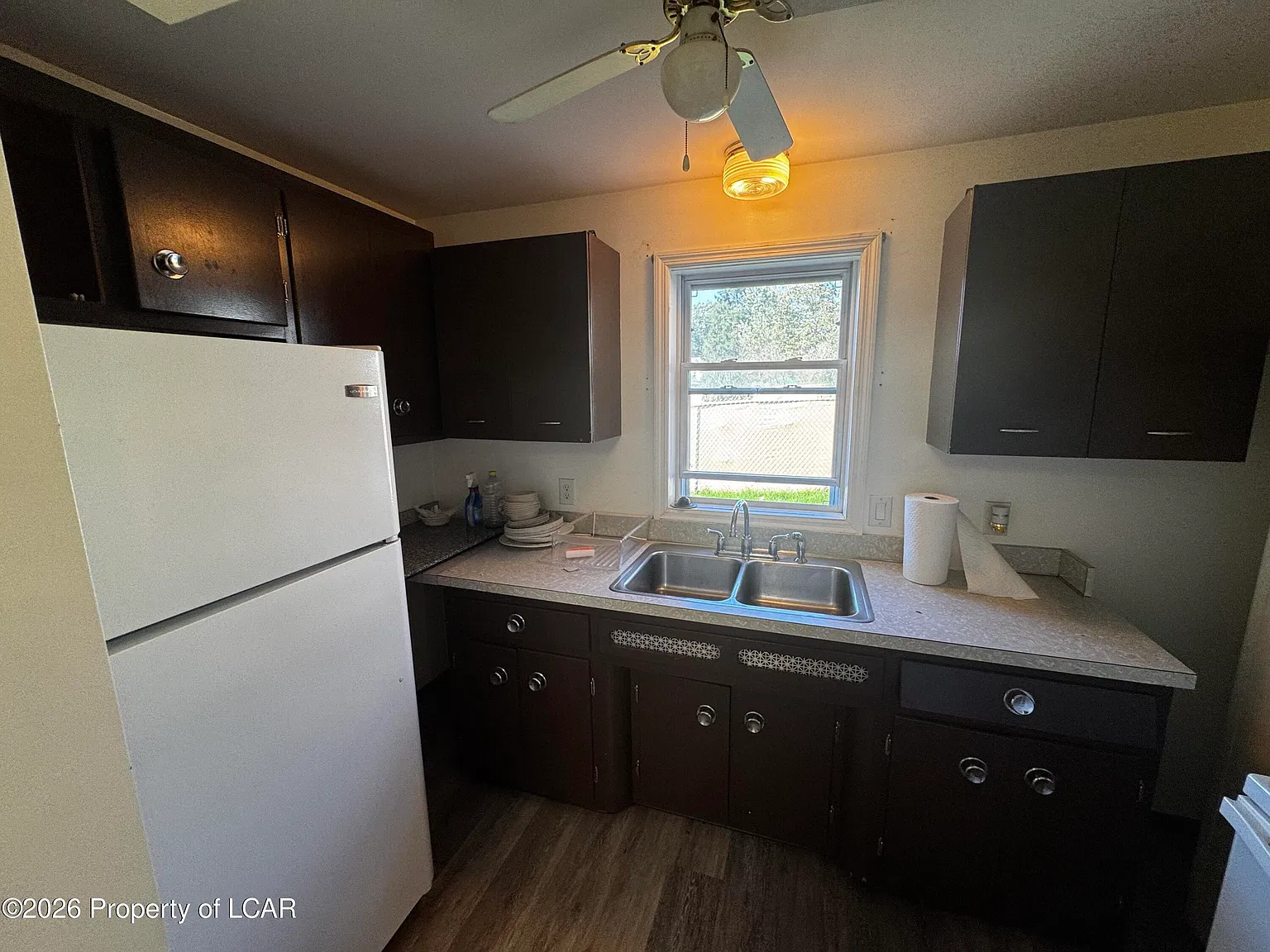 3 bed, 1.0 bath, 1106 sqft, $1,250 — Photo 2