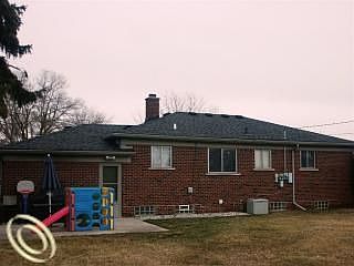 2nd image of 20342 Cedar St