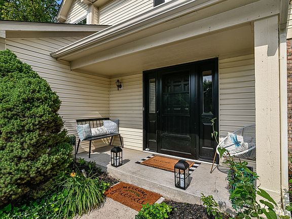 2nd image of 6725 Breckenridge Dr