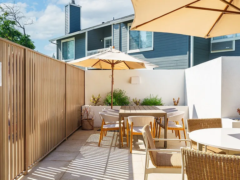 Newly Renovated Outdoor BBQ Lounge | Apartments in Livermore, CA | The Arbors Apartments