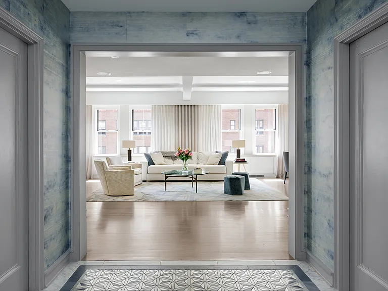 595 W End Ave #9 — Photo 3