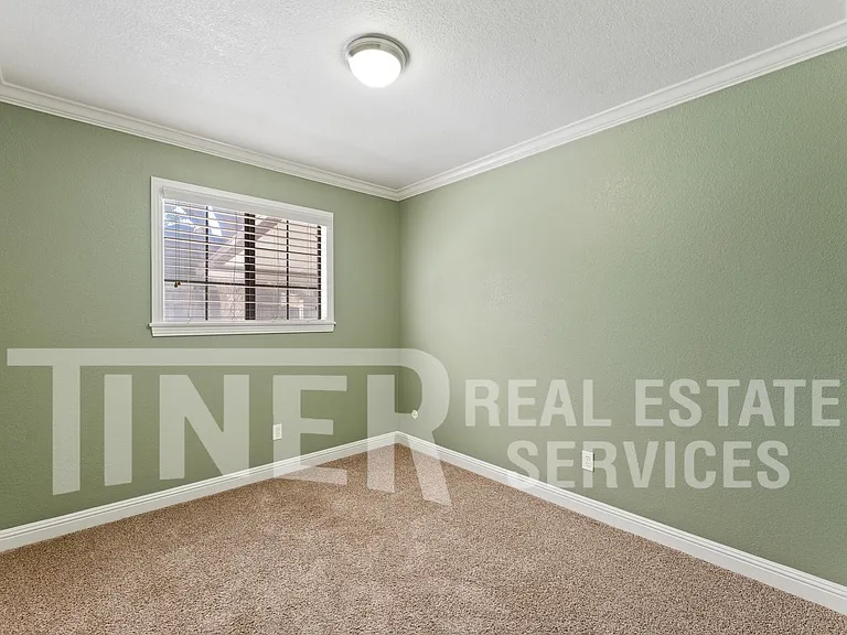 8950 Salmon Falls Dr — Photo 14