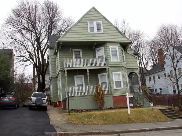 40 Orne St, Worcester, MA 01605