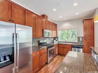 718 NW Newstead Ter, Beaverton, OR 97006