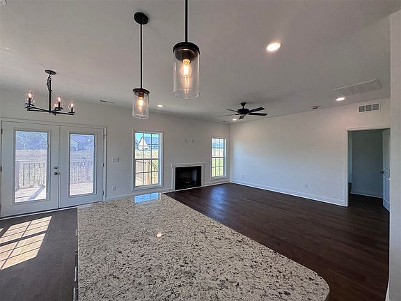 3rd image of 2538 Carter Farm Rd