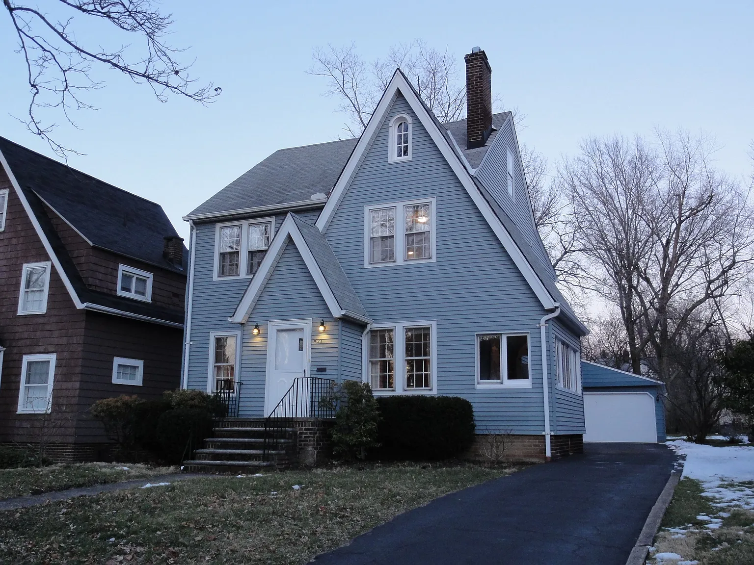 931 Roanoke Rd photo 1