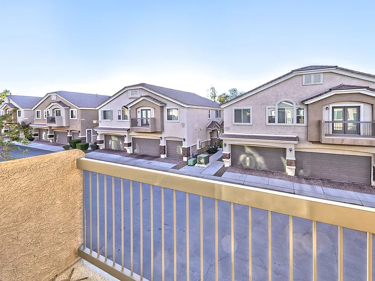 10096 Sunset Palisades Way #101 — Photo 14