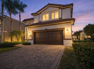 Thousand Oaks, Riviera Beach, FL 33404