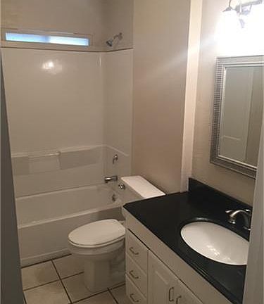 5th image of 11610 Sagehollow Ln