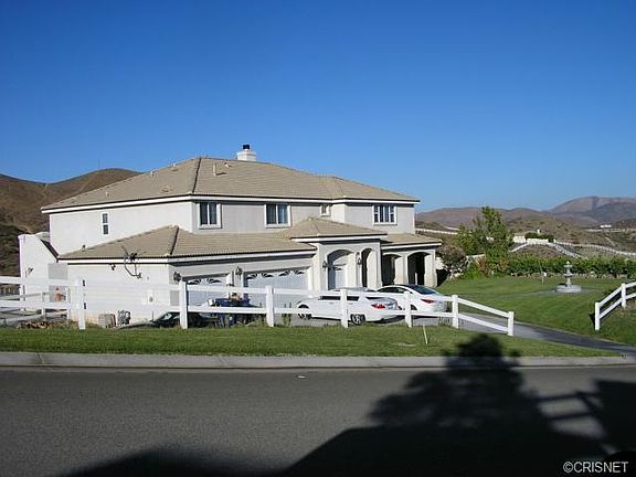 3rd image of 34556 Aspen St