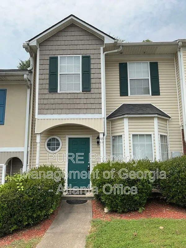 3 bed, 2.5 bath, 1401 sqft, $1,695 — Photo 1