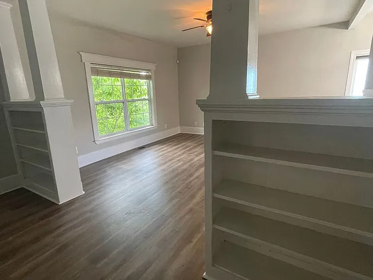 1112 Joseph Ave — Photo 2