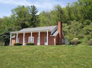 229 Hunting Rd, Boone, NC 28607