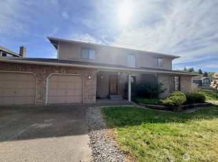 5614 Norpoint Way NE, Tacoma, WA 98422
