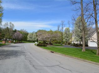 Gentry Bnd, Poughkeepsie, NY 12603