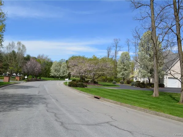 Gentry Bend, Poughkeepsie, NY 12603