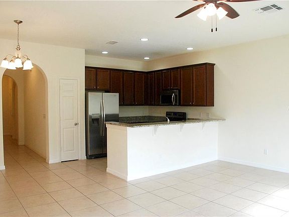 4th image of 1013 Honey Blossom Dr