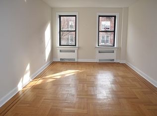 802 W 190th St #3F, New York, NY 10040