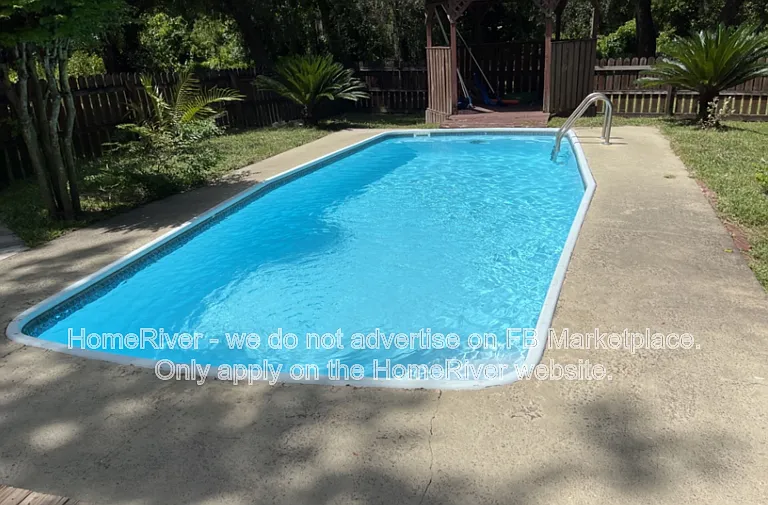 27136 Carefree Dr — Photo 2
