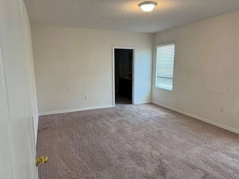 363 Nova Dr — Photo 6