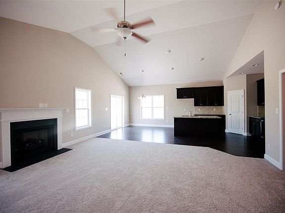 5th image of 207 Mango Place