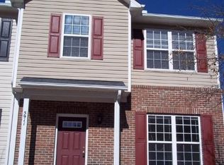 5911 Neuse Wood Dr, Raleigh, NC 27616