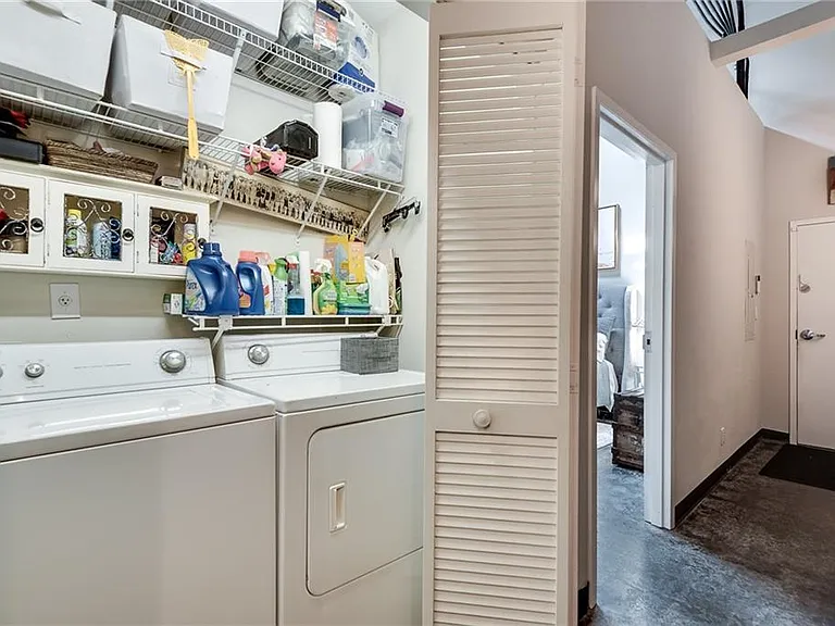 5200 Peachtree Rd #1101 — Photo 10