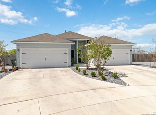 3417-3419 Lindsay Ln, Seguin, TX 78155