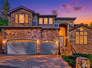 18638 92nd Ave NE, Bothell, WA 98011