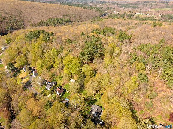 3rd image of 26 Colburn Road