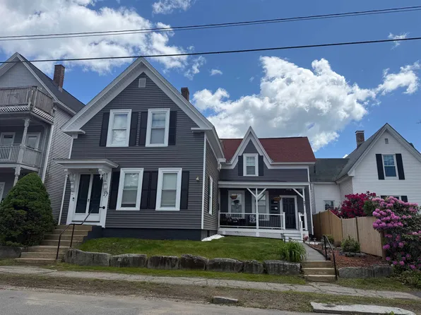 27 Pennacook Street, Manchester, NH 03104